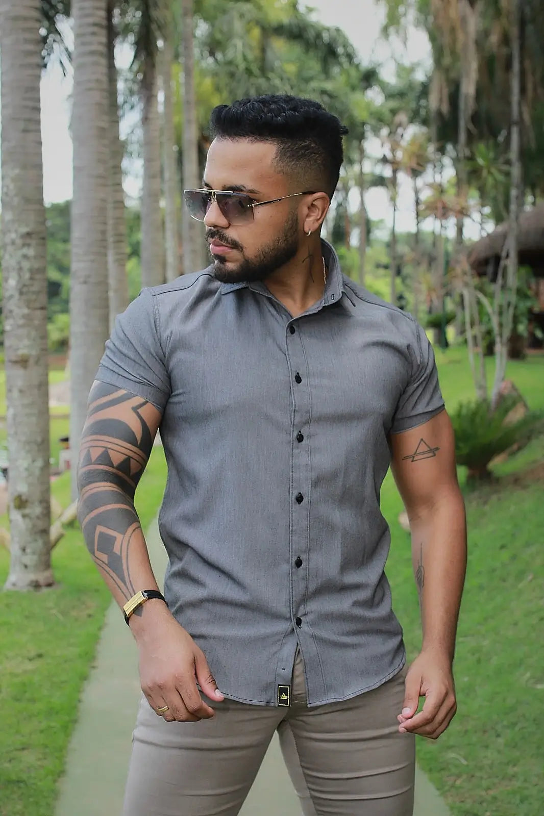 Camisa Slim Fit Cinza Chumbo