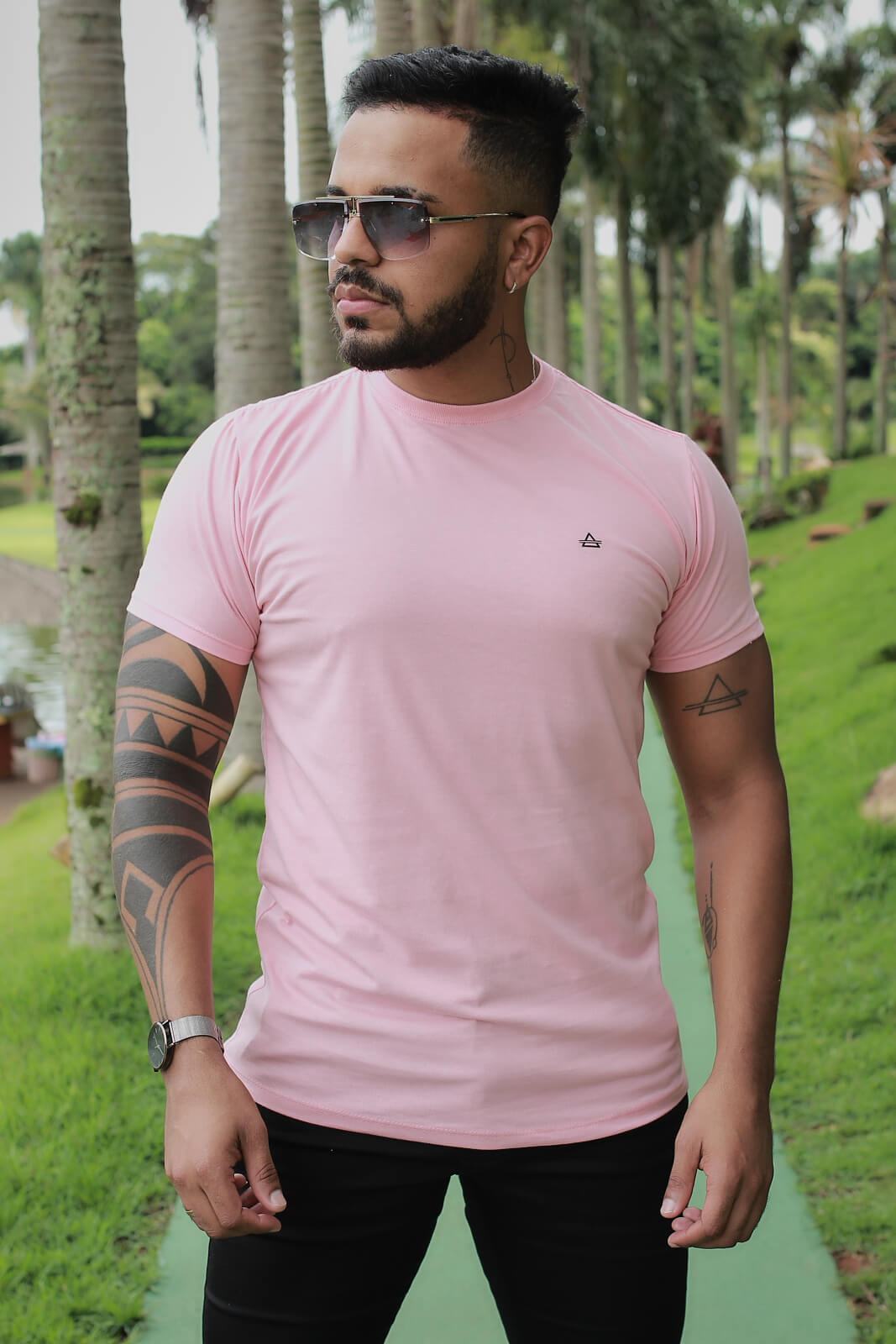 KIT 4 CAMISETAS PREMIUM BRANCA/ROSA/AZUL/VERMELHA